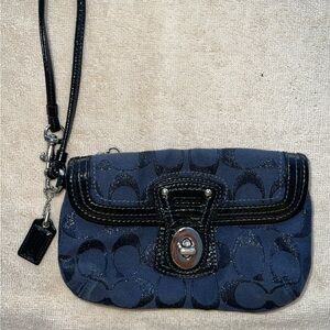 Coach Ali Turnlock Wristlet